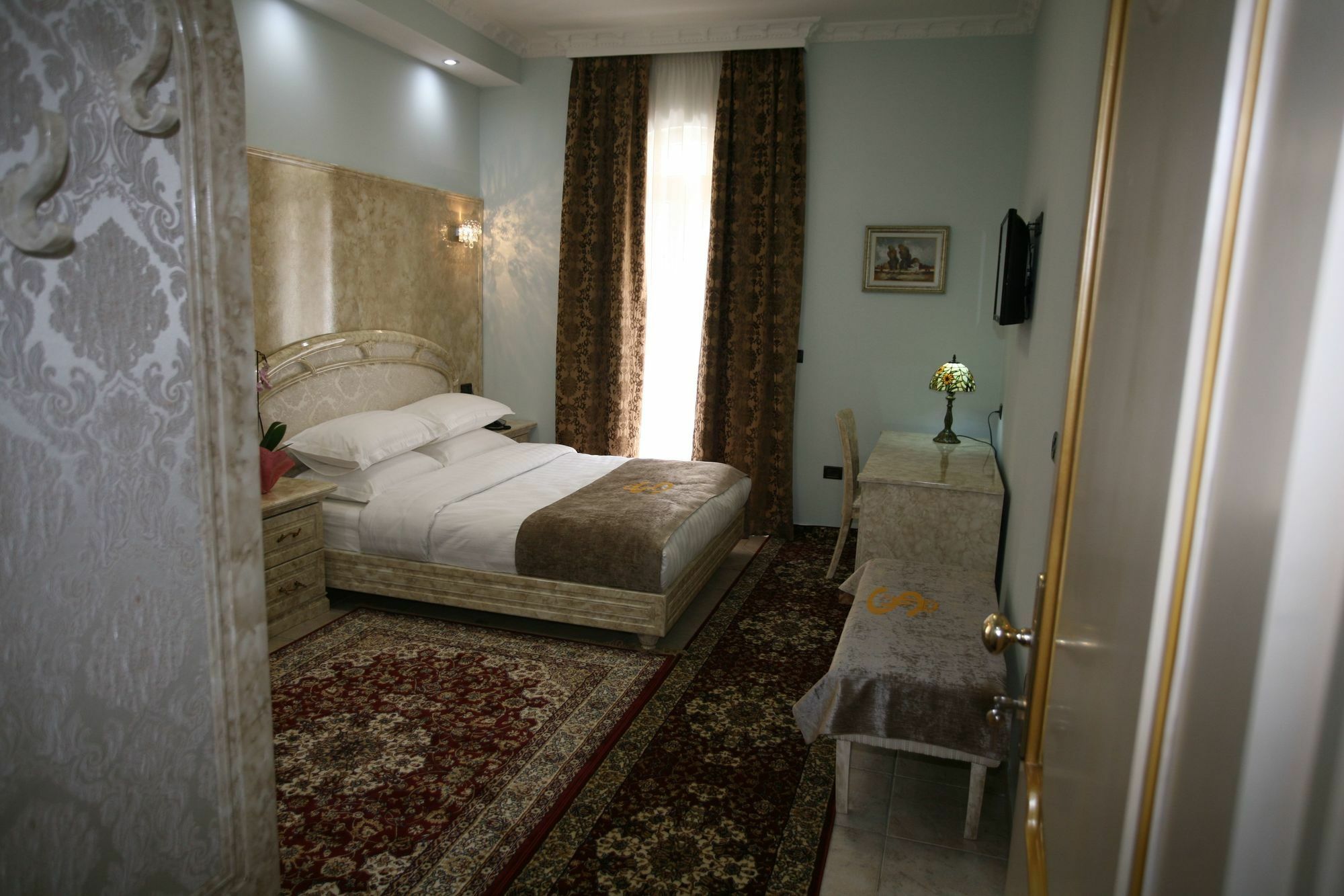 Hotel Boutique Las Тирана Екстер'єр фото